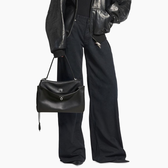 Balenciaga Rodeo medium bag - Picture 1 of 12